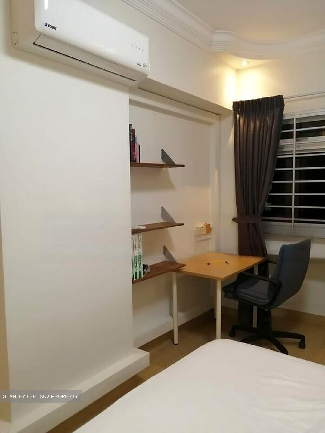 Blk 831 Jurong West Street 81 (Jurong West), HDB Executive #514387581